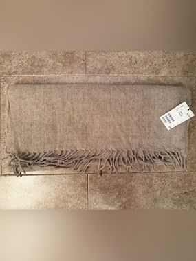 H&M taupe fringe throw scarf | NWT
